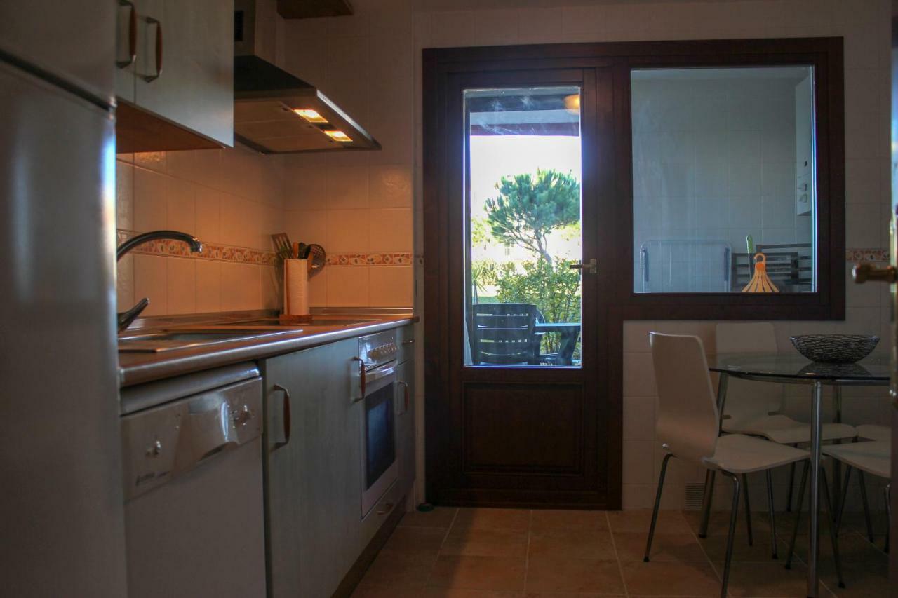 Modern Garden Apartment 阿亚蒙特 外观 照片