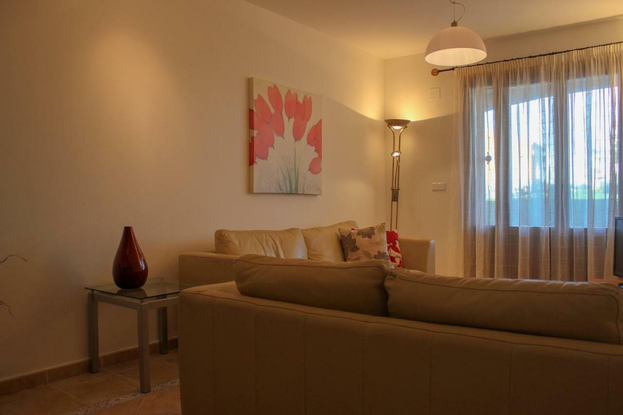 Modern Garden Apartment 阿亚蒙特 外观 照片